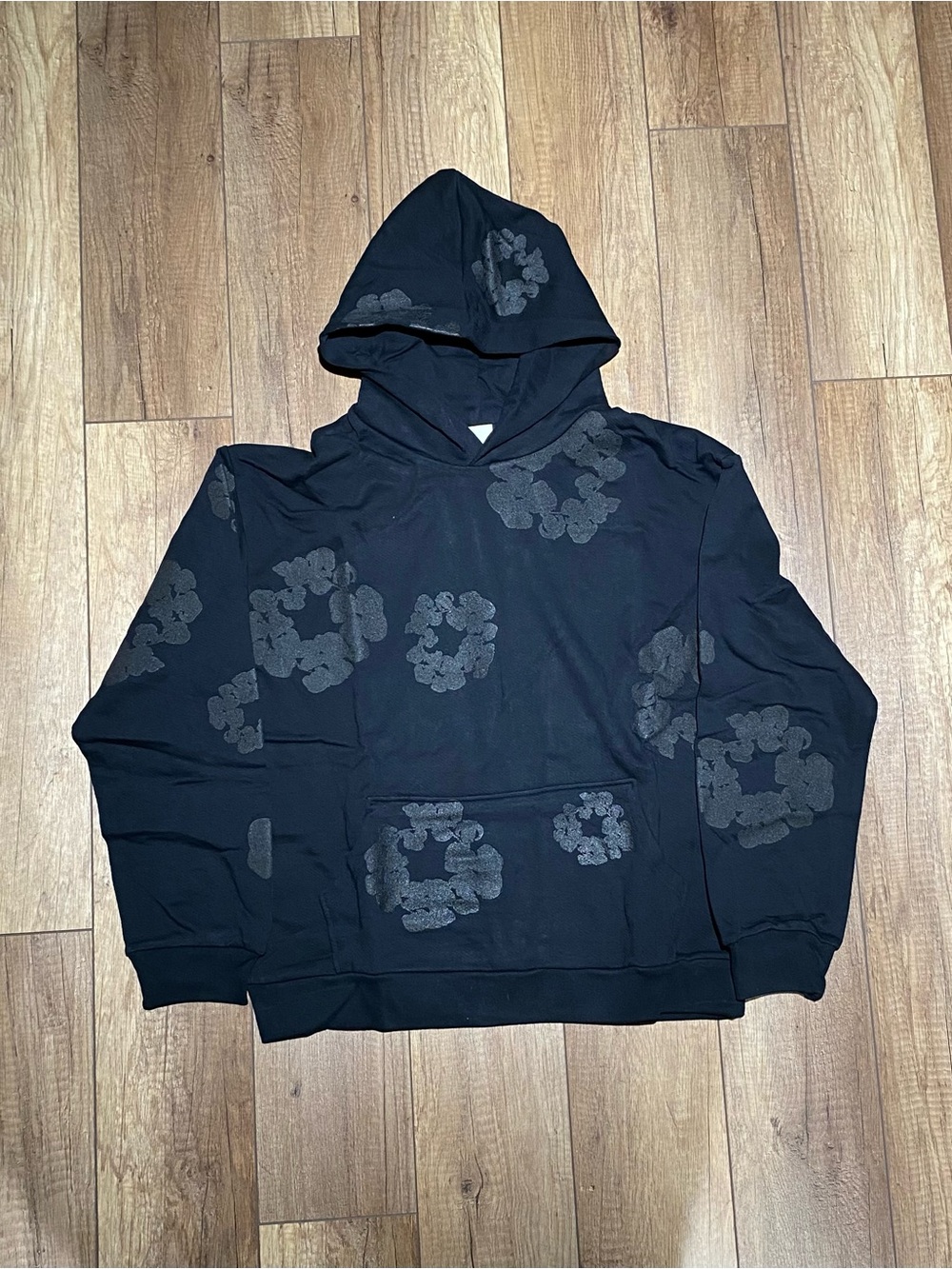 Denim Tears Monochrome Black on Black Sweatshirt Hoodie Floral Design Brand New